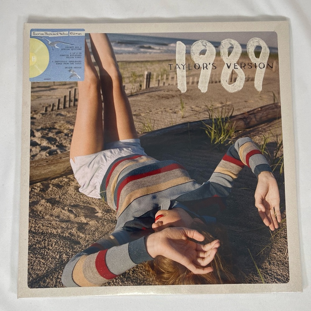 Taylor Swift - 1989 (Taylor's Version) - Sunrise Boulevard Yellow Vinyl LP - NWT